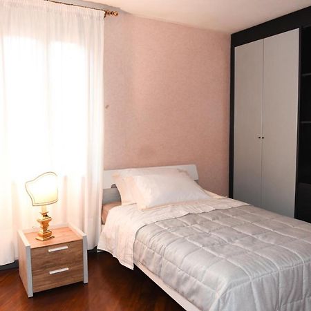 Ferienwohnung Dimora Noemi Verona Exterior foto